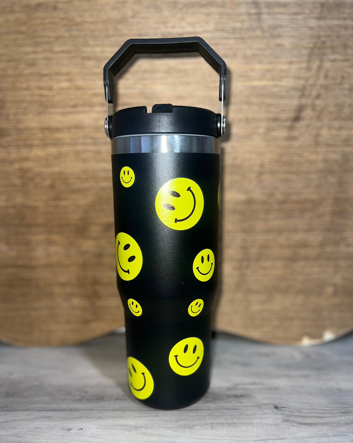 BLACK SMILEY DUPE CUP