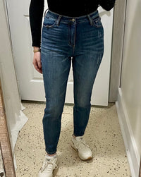 DREAMING OF DATE NIGHT JEANS